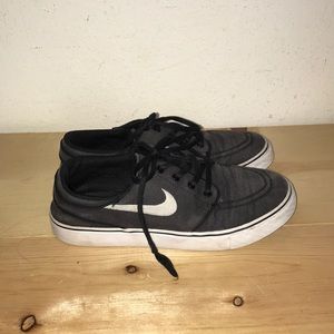 Nike Stefan Janoski  CNVS